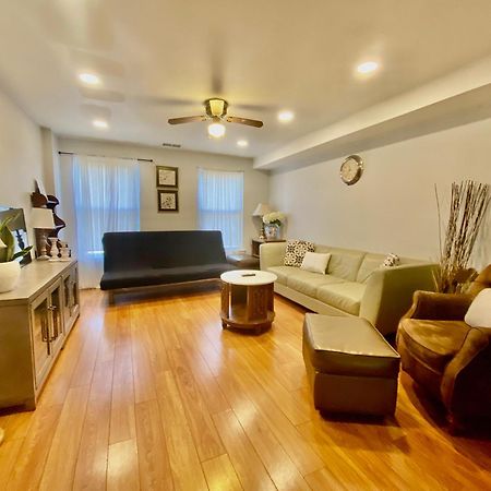 Shanghai 2900 - Vintage Oriental Style 2Br W Parking Near Airport 필라델피아 외부 사진
